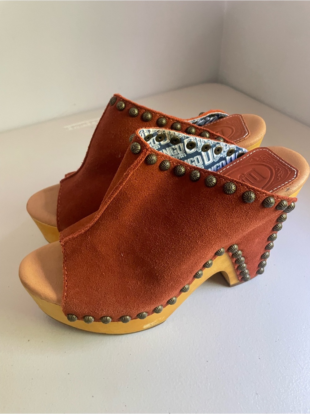 Dingo Rust Leather Studded Platform Clog Mules Size 6